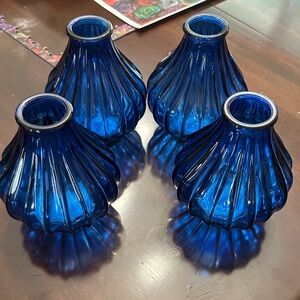 Set of 4 Elegant Navy Glass Vases